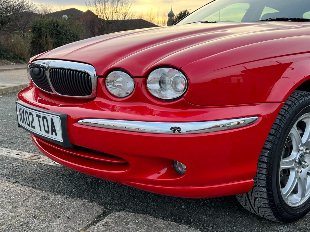 JAGUAR X-TYPE