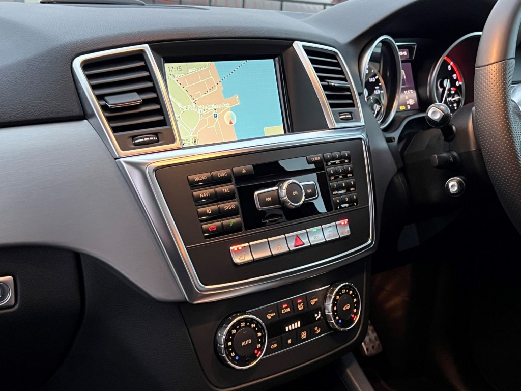 MERCEDES-BENZ M CLASS