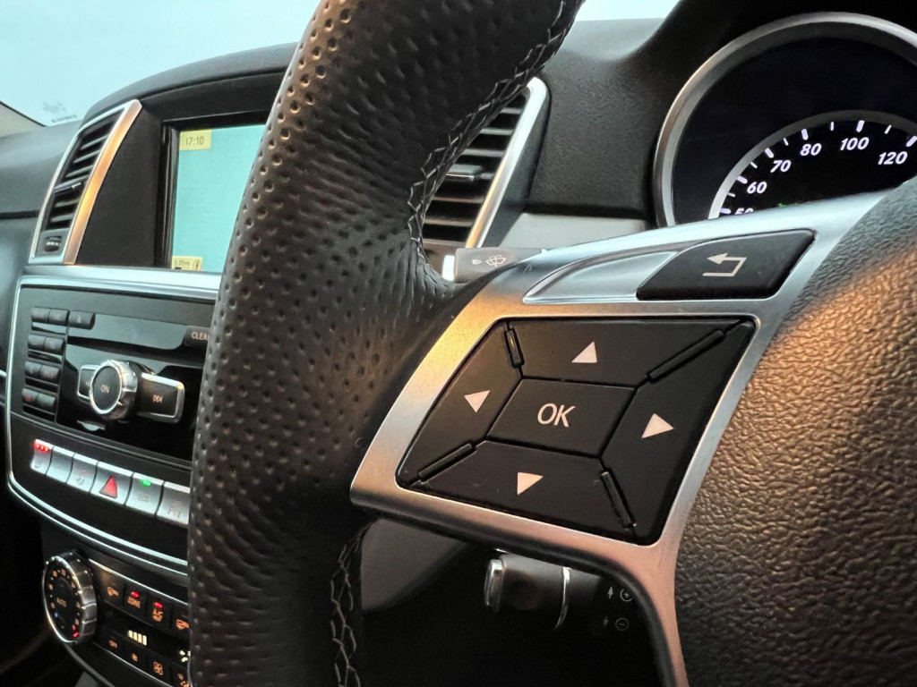 MERCEDES-BENZ M CLASS