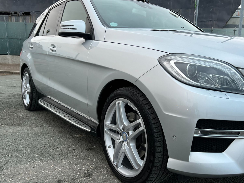 MERCEDES-BENZ M CLASS