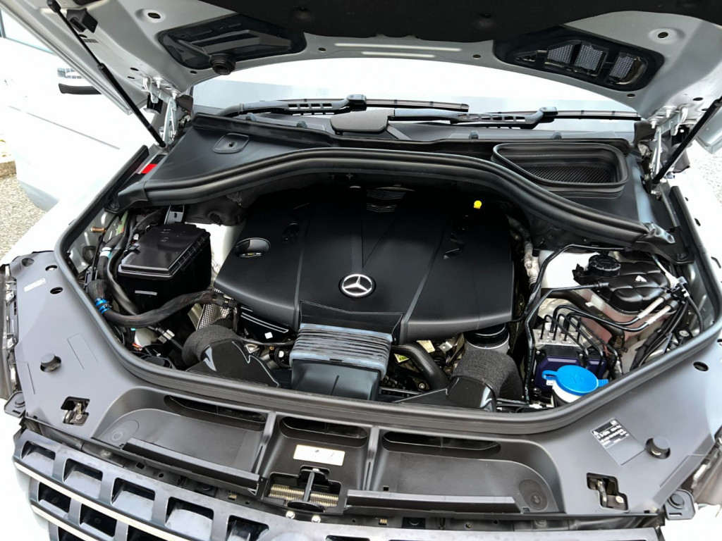 MERCEDES-BENZ M CLASS