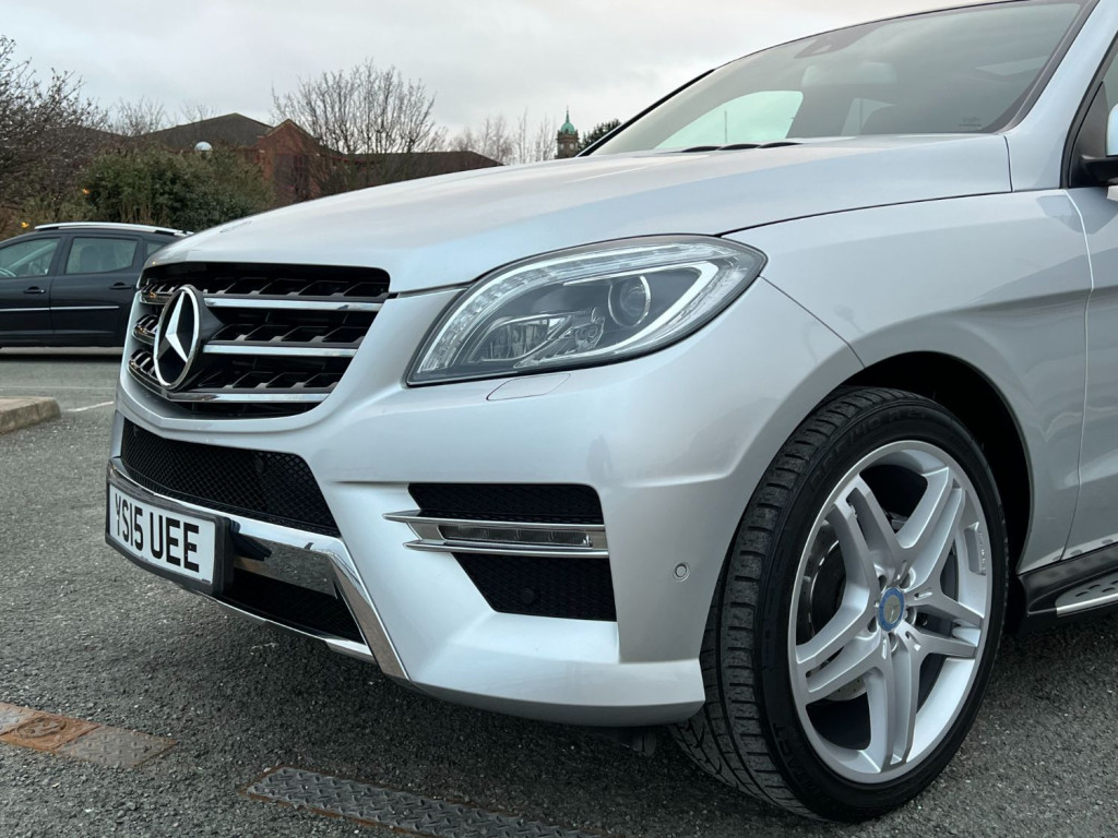 MERCEDES-BENZ M CLASS