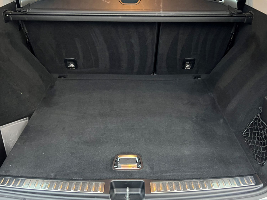 MERCEDES-BENZ M CLASS