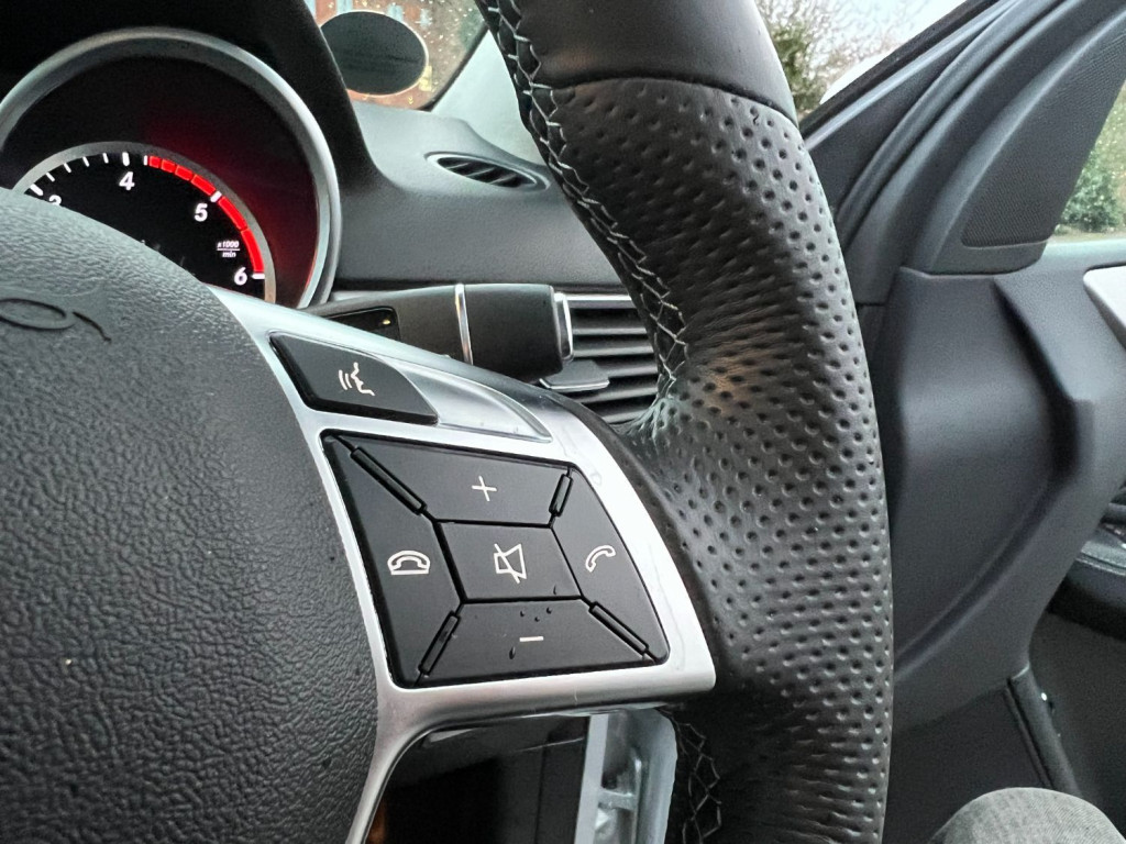 MERCEDES-BENZ M CLASS