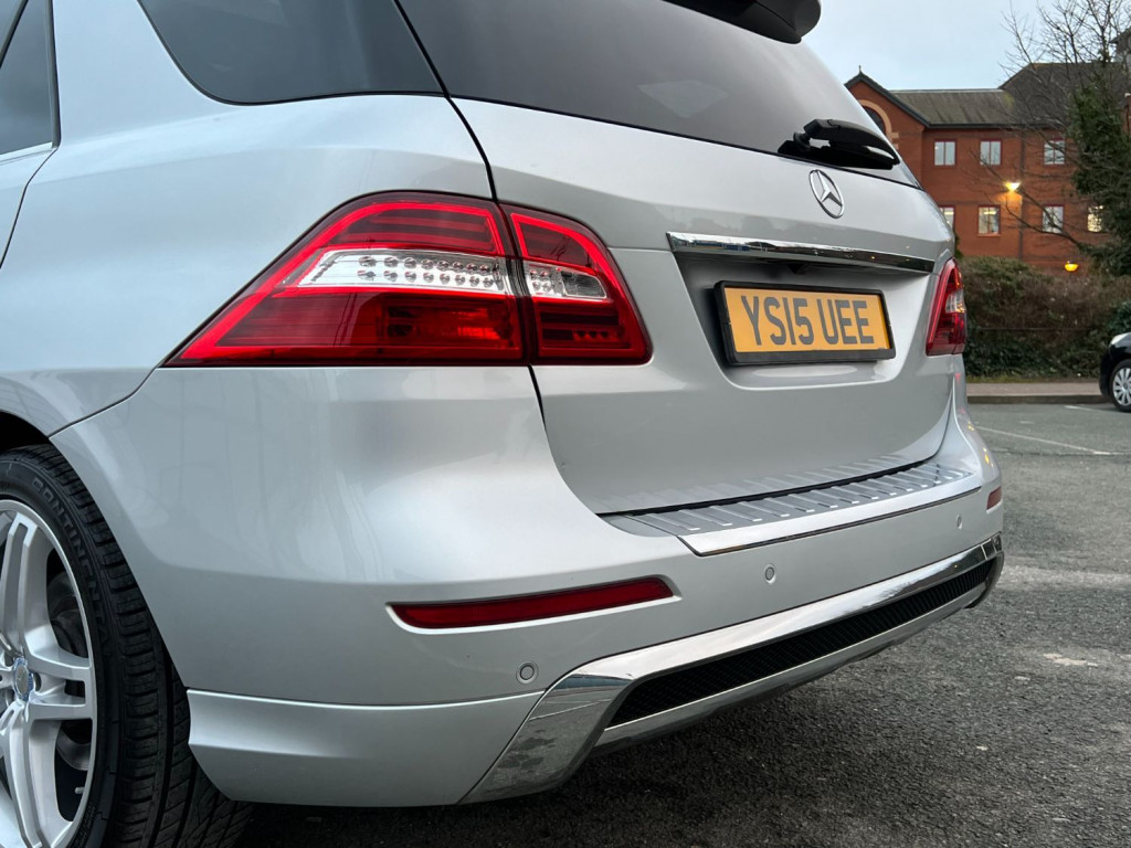 MERCEDES-BENZ M CLASS