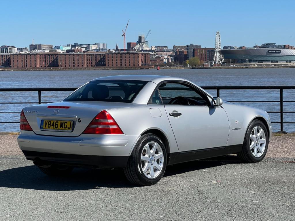 MERCEDES-BENZ SLK