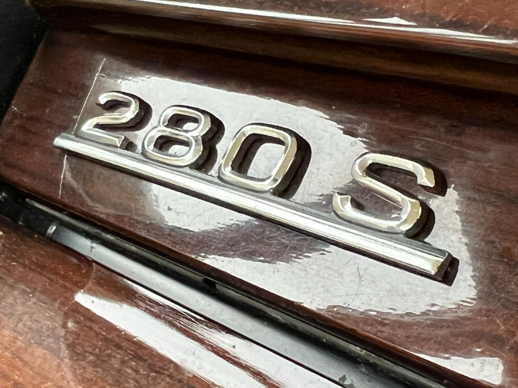 MERCEDES-BENZ 280