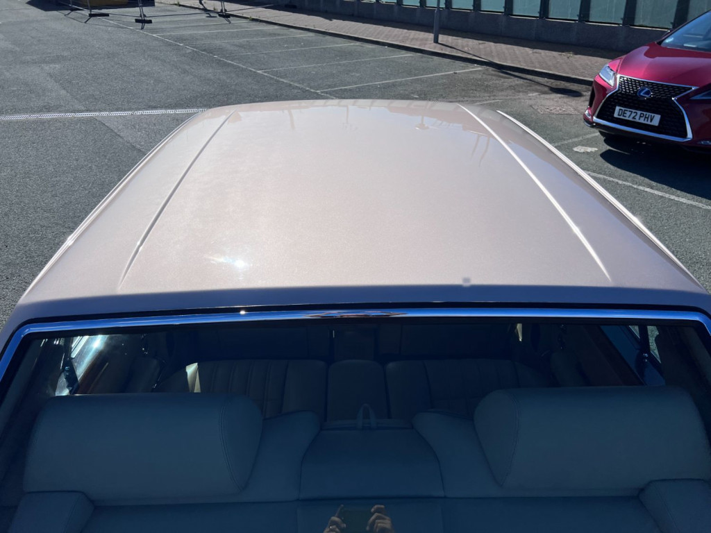 ROLLS-ROYCE SILVER SPIRIT