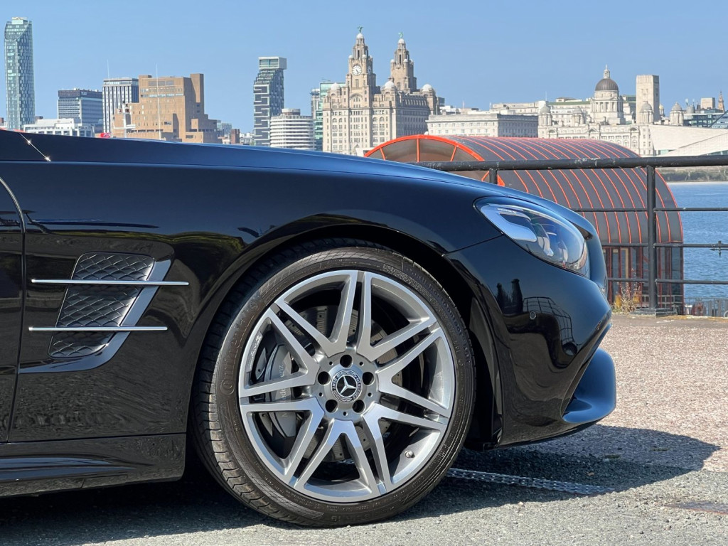 View MERCEDES-BENZ SL SL 500 AMG LINE