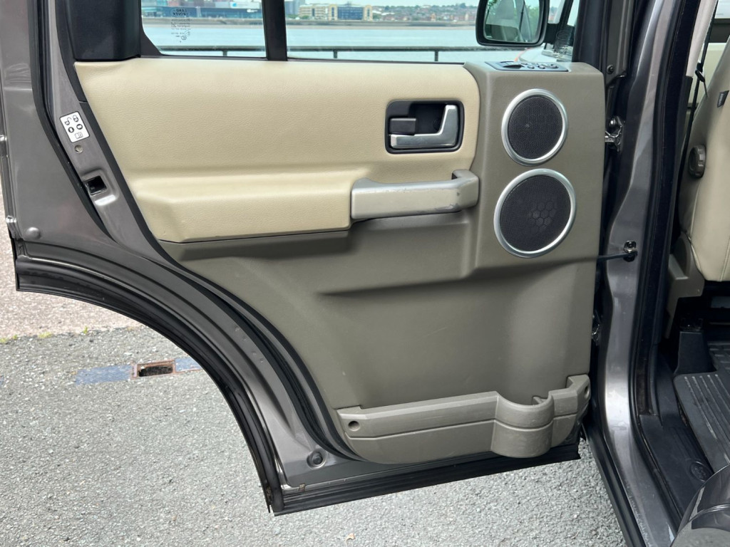 LAND ROVER DISCOVERY