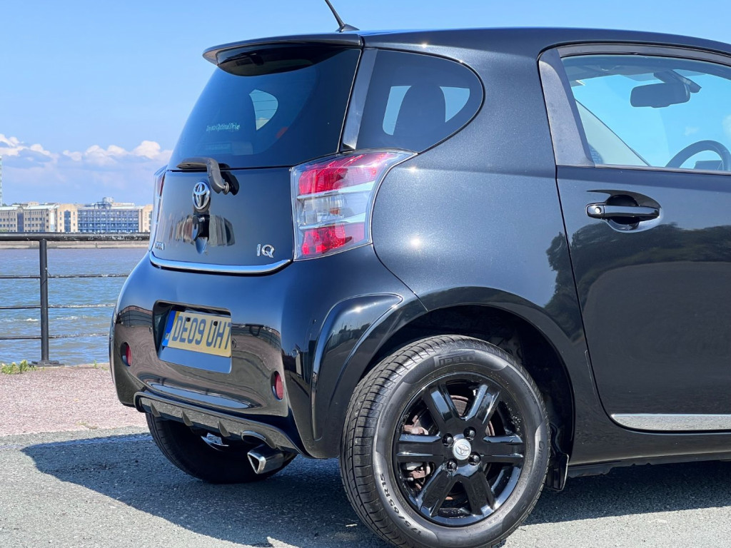 View TOYOTA IQ VVT-I IQ2