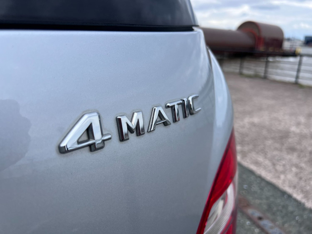 MERCEDES-BENZ R CLASS