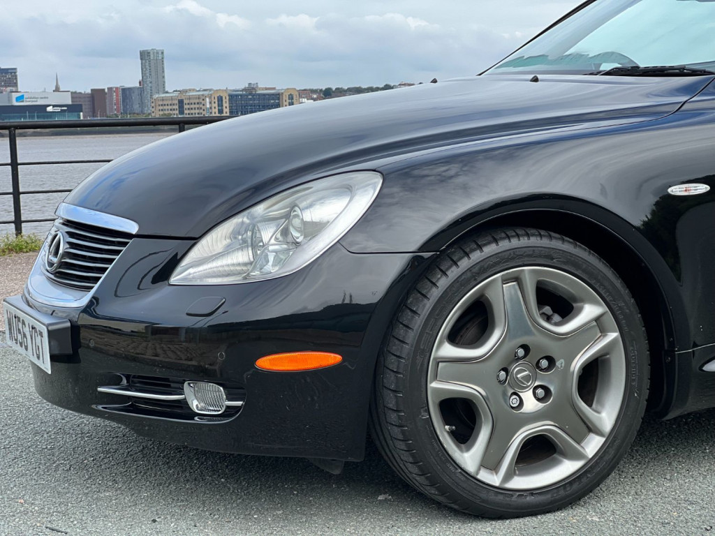 LEXUS SC 430