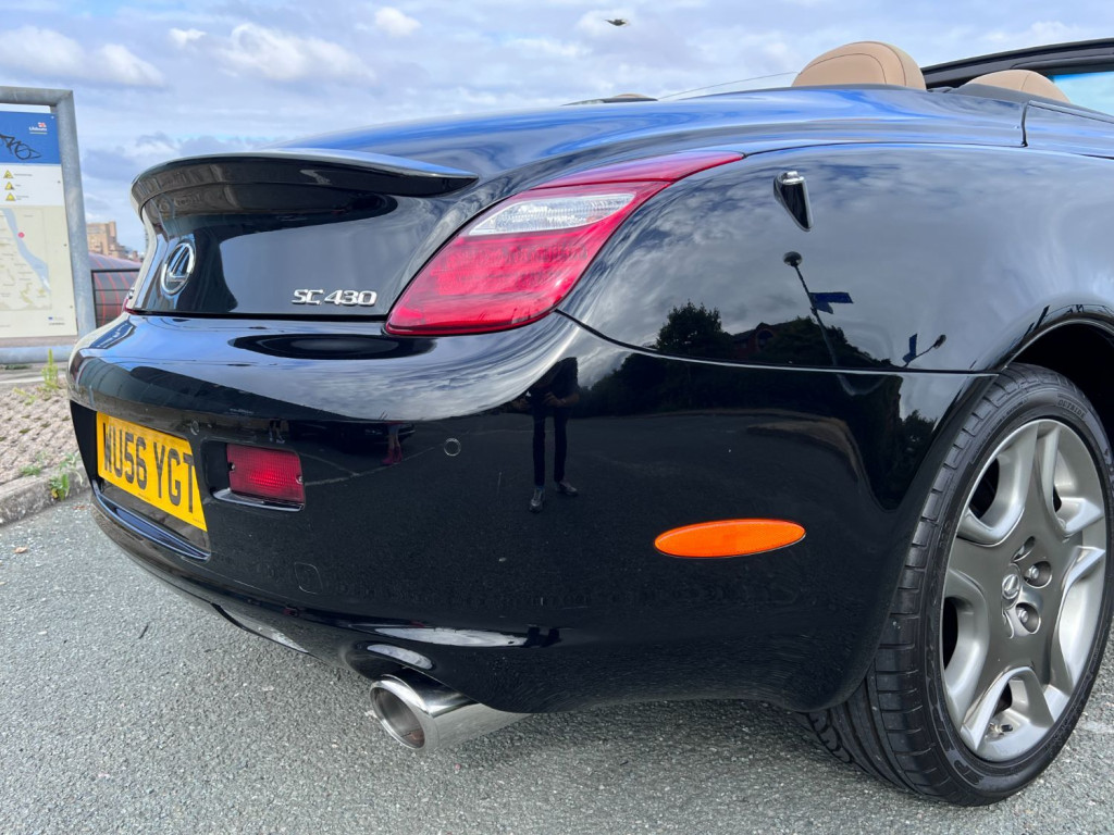 LEXUS SC 430