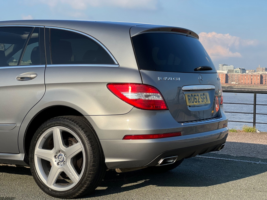 MERCEDES-BENZ R CLASS