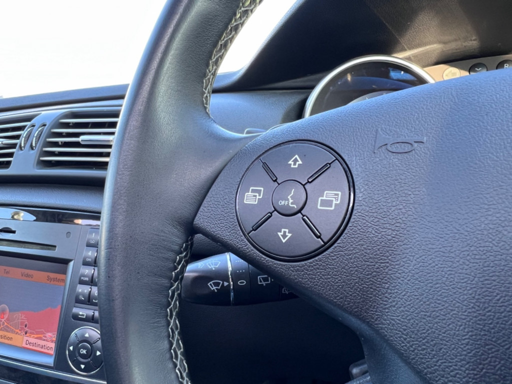 MERCEDES-BENZ R CLASS