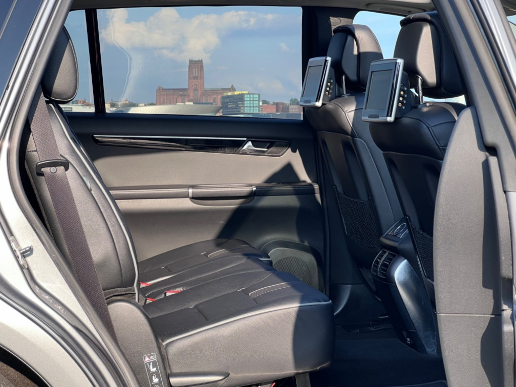 MERCEDES-BENZ R CLASS