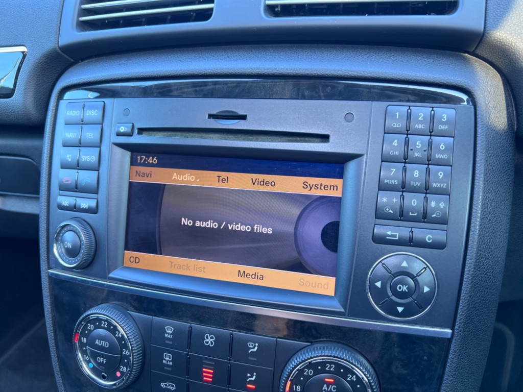 MERCEDES-BENZ R CLASS