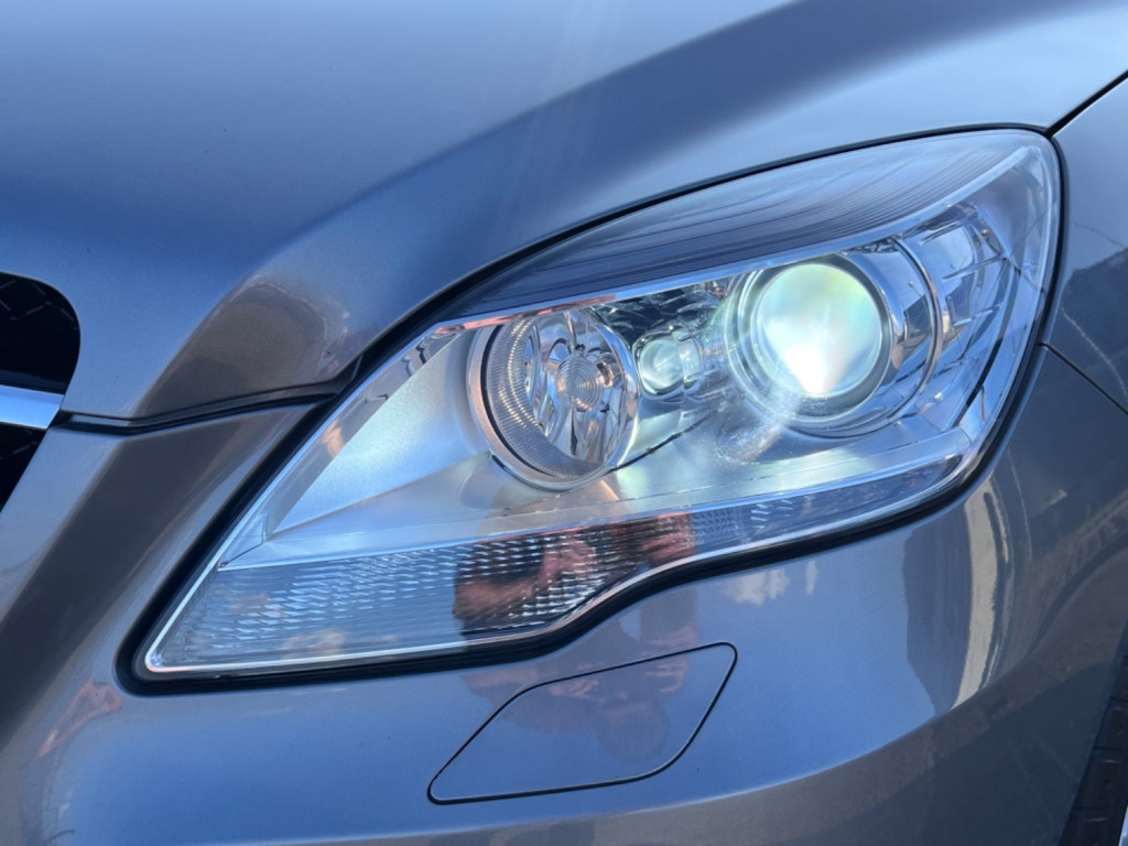 MERCEDES-BENZ R CLASS