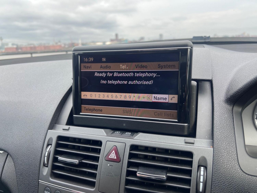 MERCEDES-BENZ C CLASS