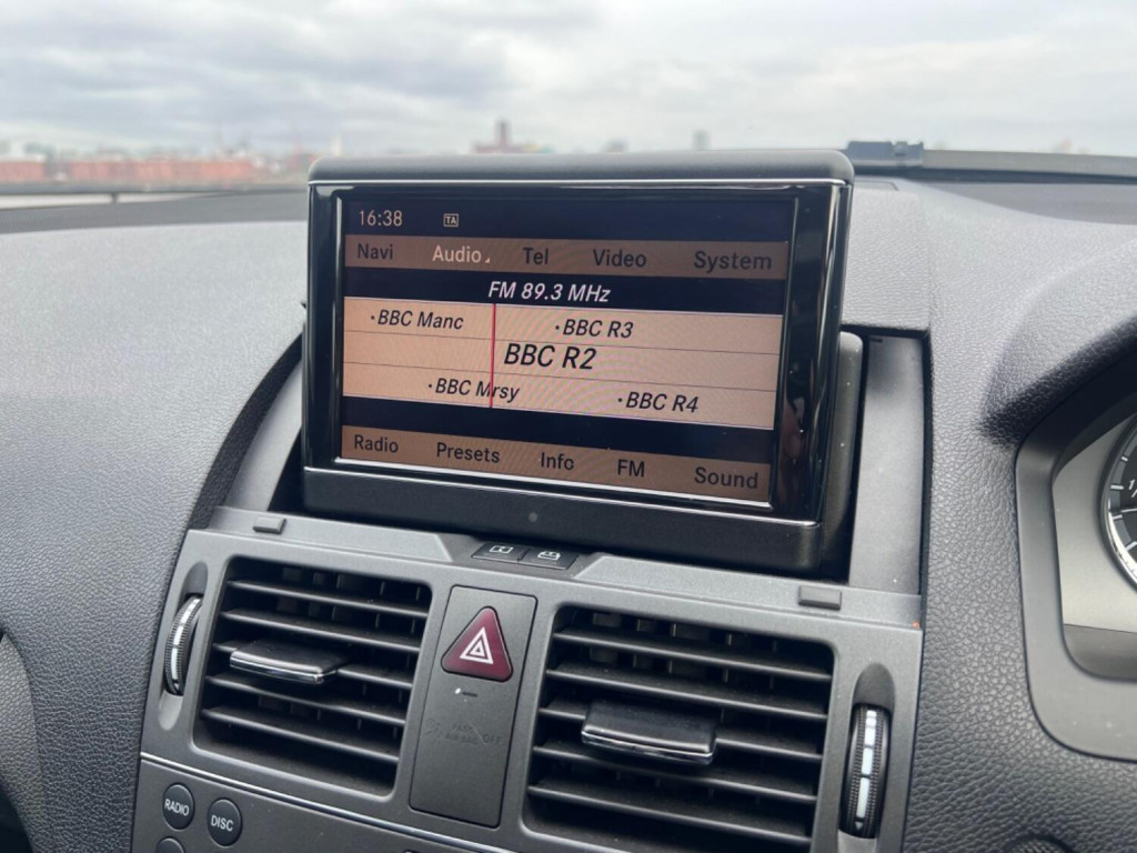 MERCEDES-BENZ C CLASS