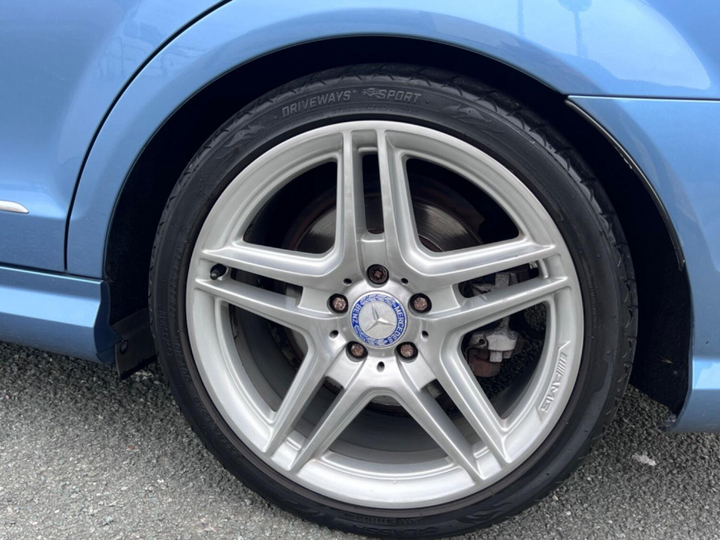 MERCEDES-BENZ C CLASS