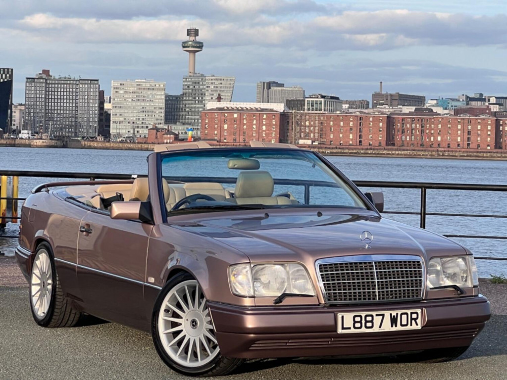 View MERCEDES-BENZ E CLASS E320 Cabriolet Automatic