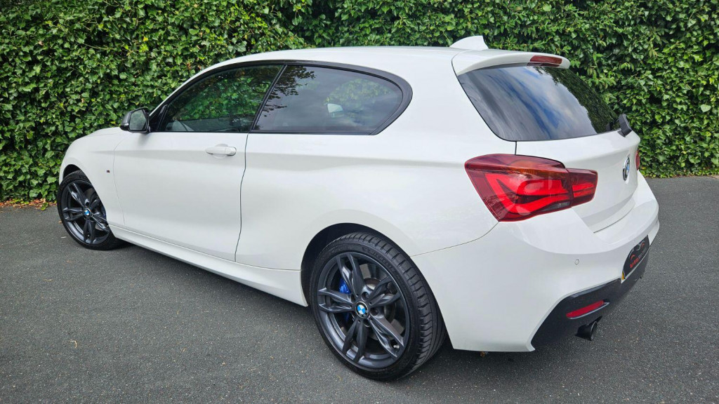 View BMW 1 SERIES 3.0 M140i Shadow Edition 3dr (340bhp) Euro 6
