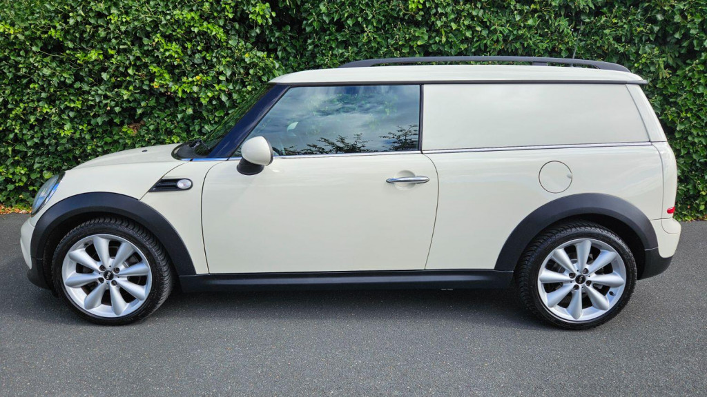 View MINI CLUBVAN 1.6 Cooper D Clubvan