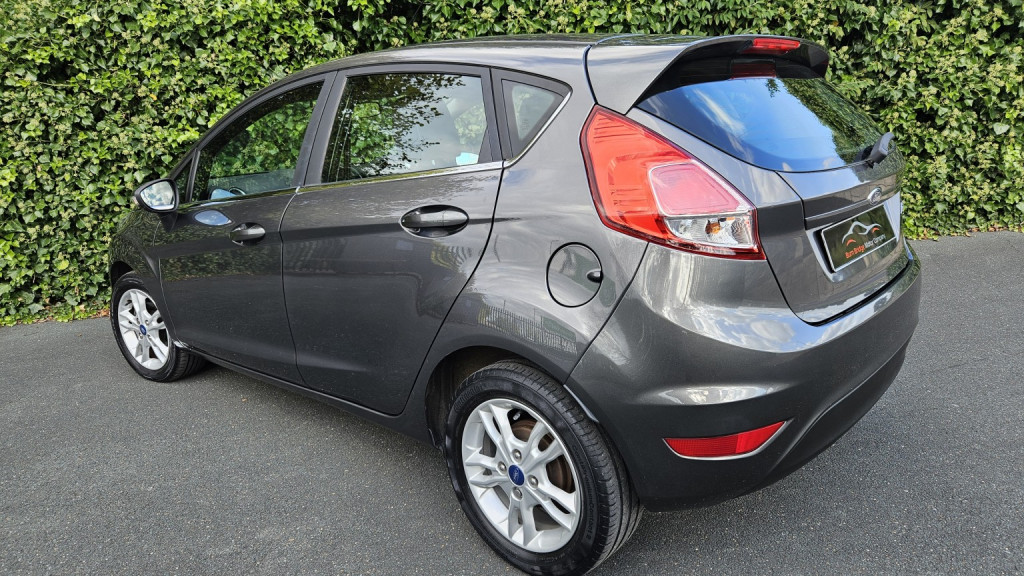 View FORD FIESTA 1.25 Zetec 5dr (Euro 6)