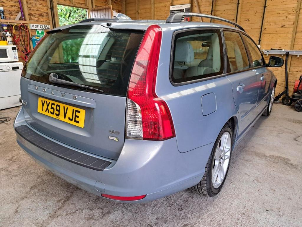 View VOLVO V50 1.6 D DRIVe SE