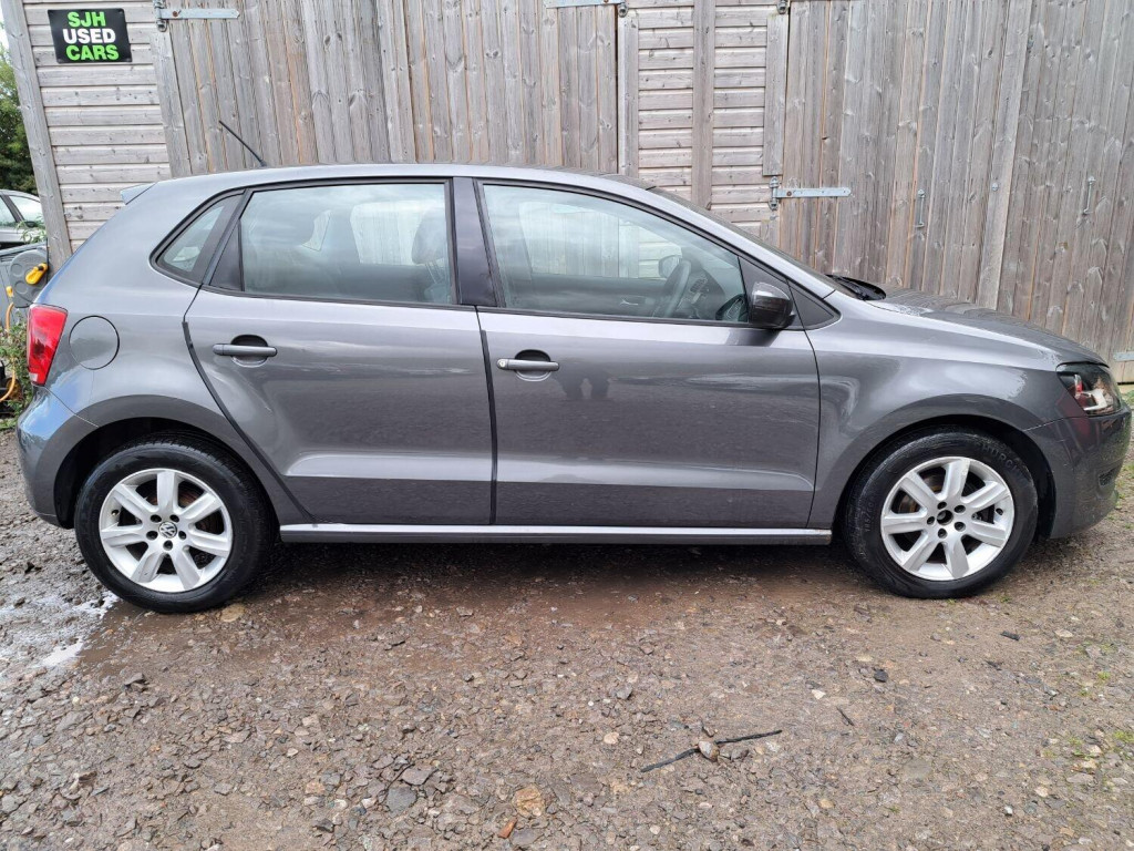 View VOLKSWAGEN POLO 1.4 SE