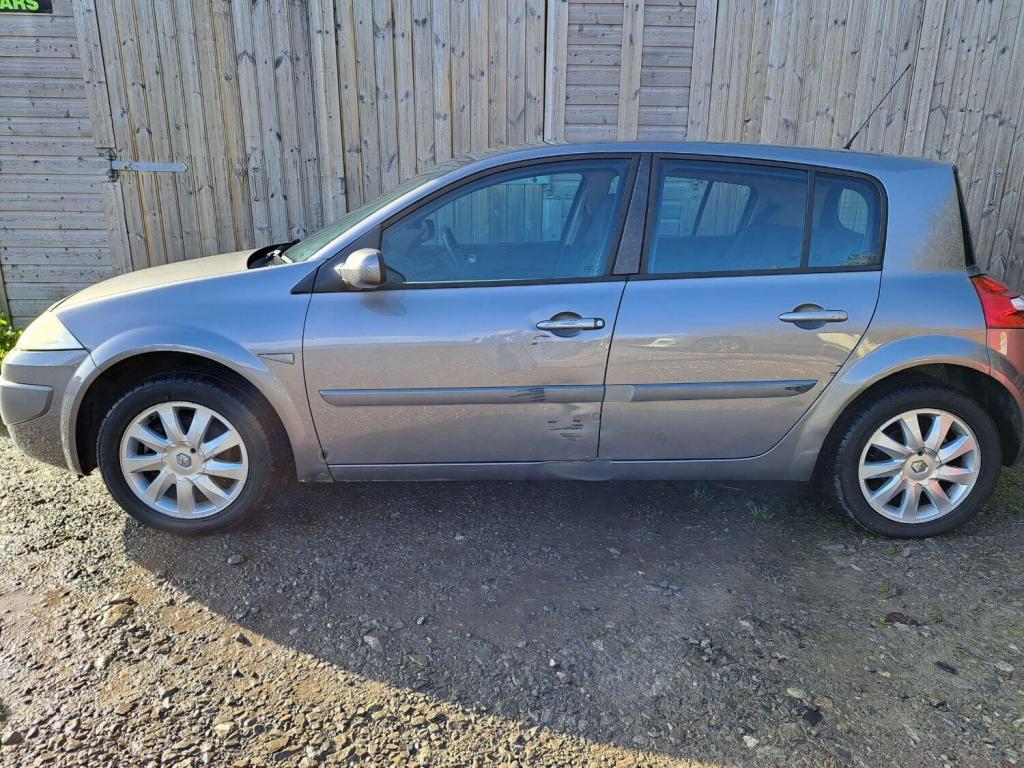 RENAULT MEGANE