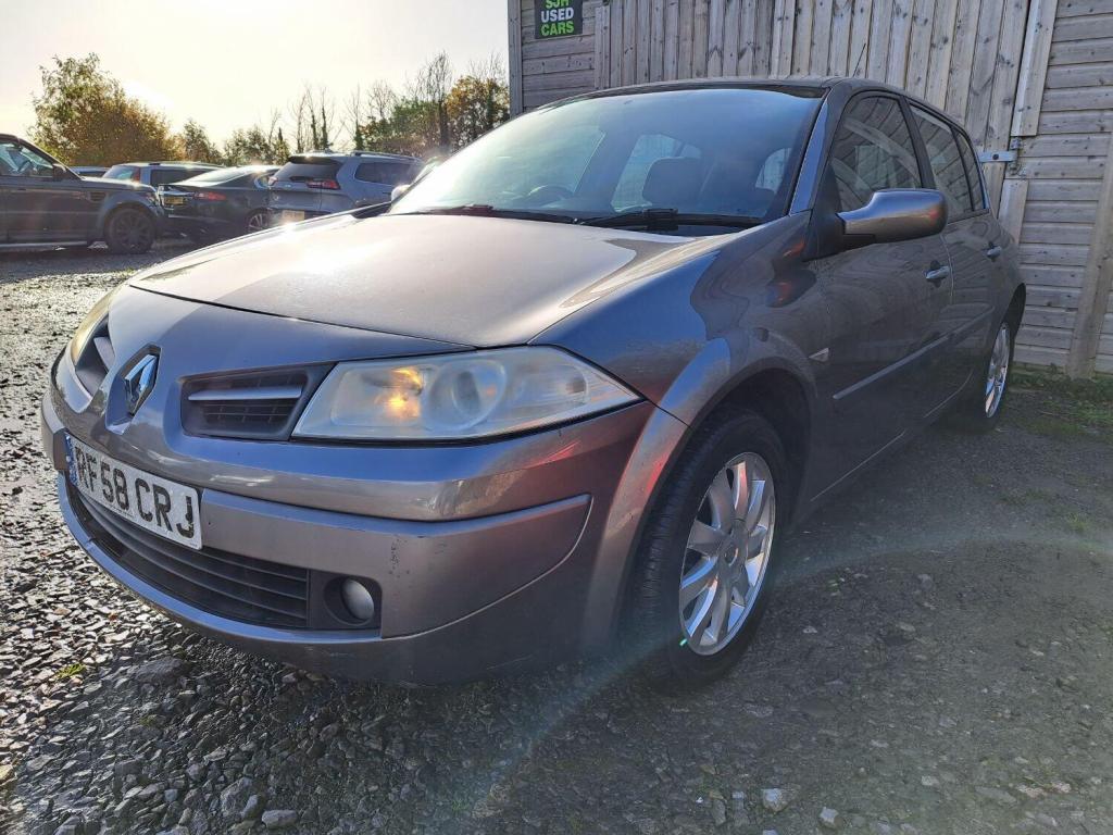 RENAULT MEGANE