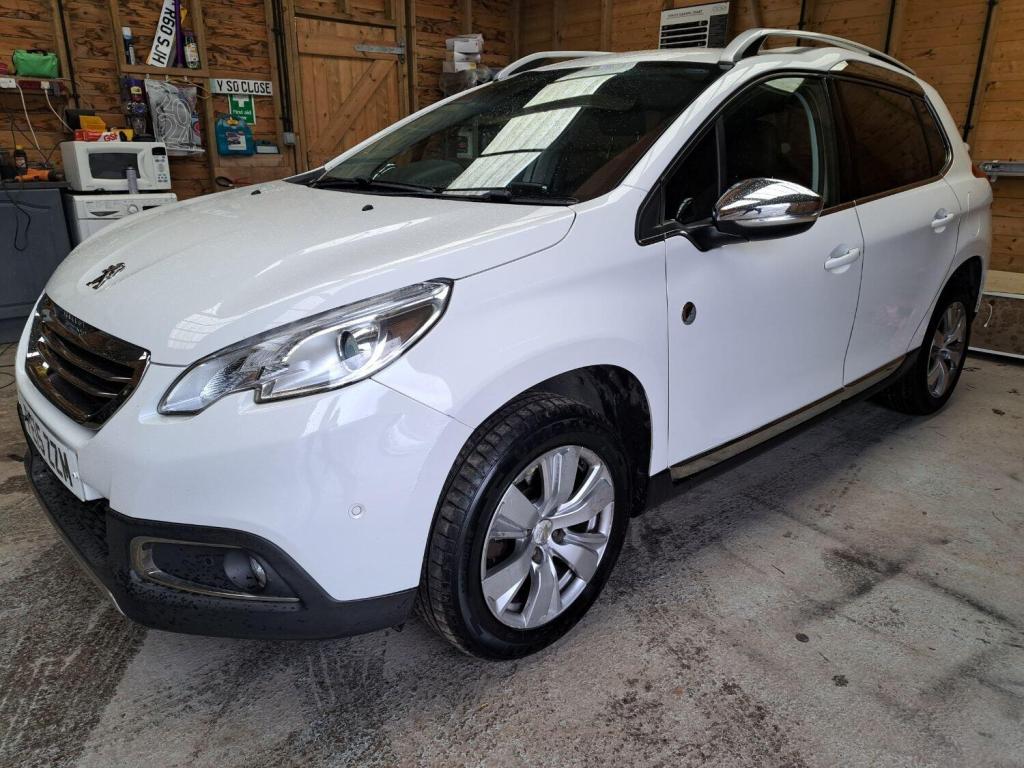 PEUGEOT 2008