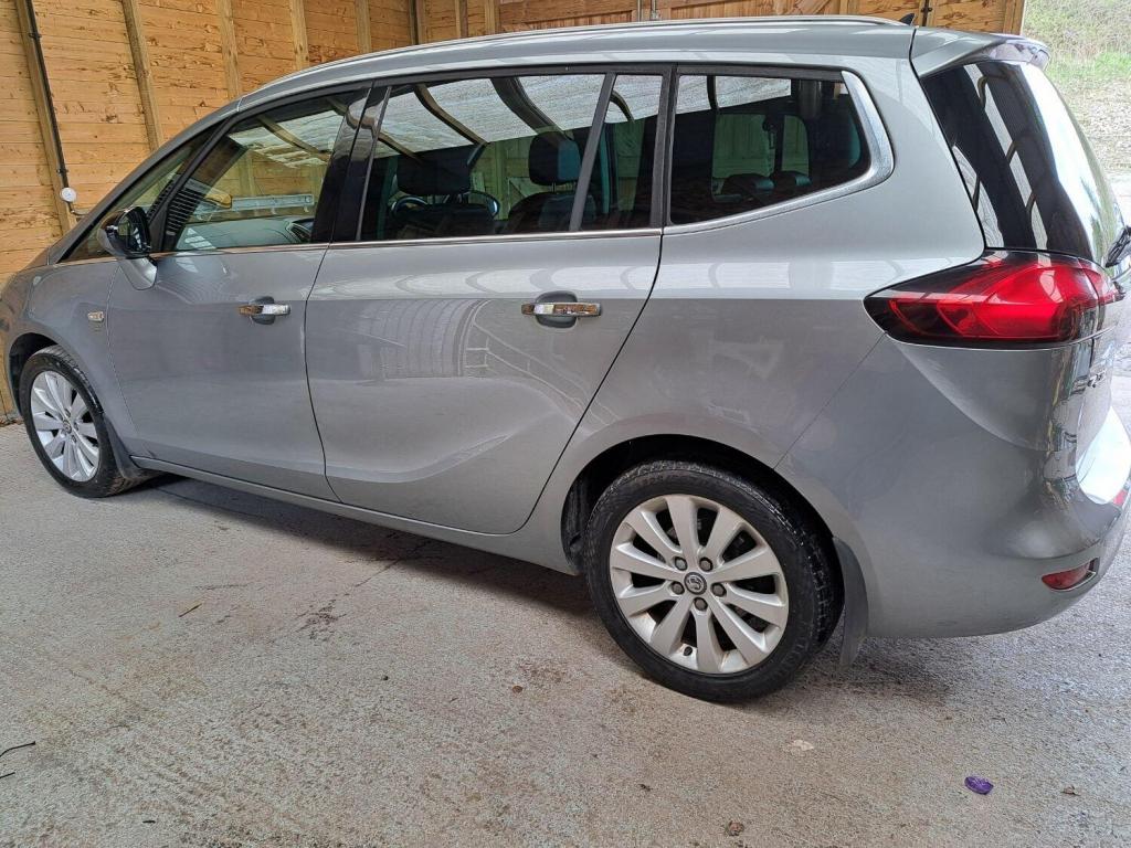 VAUXHALL ZAFIRA TOURER