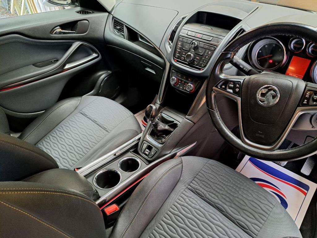 VAUXHALL ZAFIRA TOURER