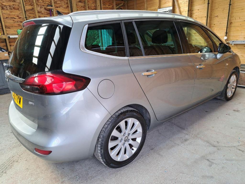 VAUXHALL ZAFIRA TOURER
