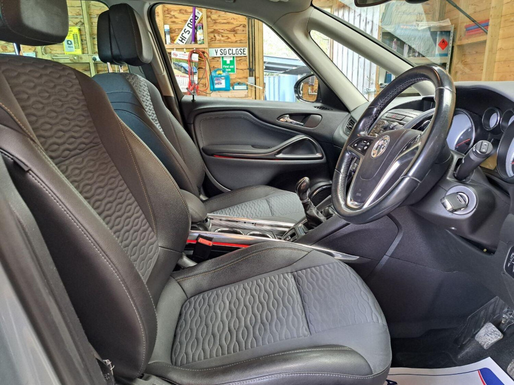 VAUXHALL ZAFIRA TOURER