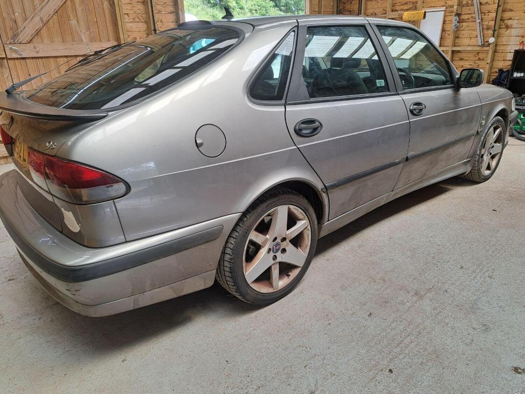 View SAAB 9-3 2.2 TiD SE