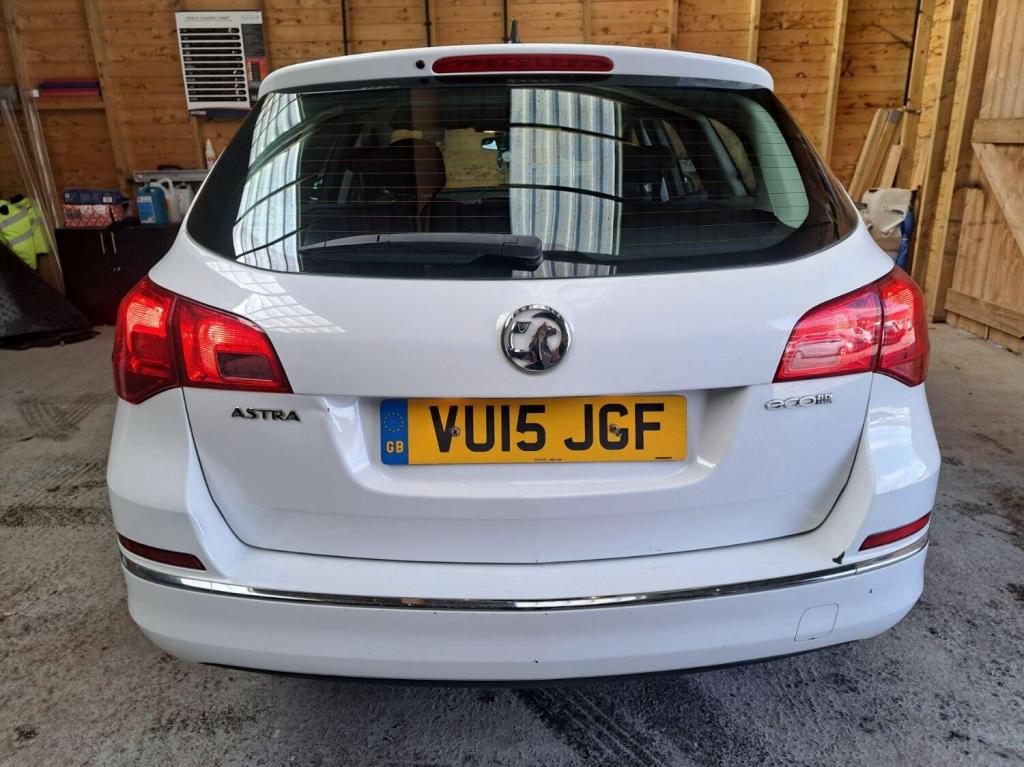 VAUXHALL ASTRA