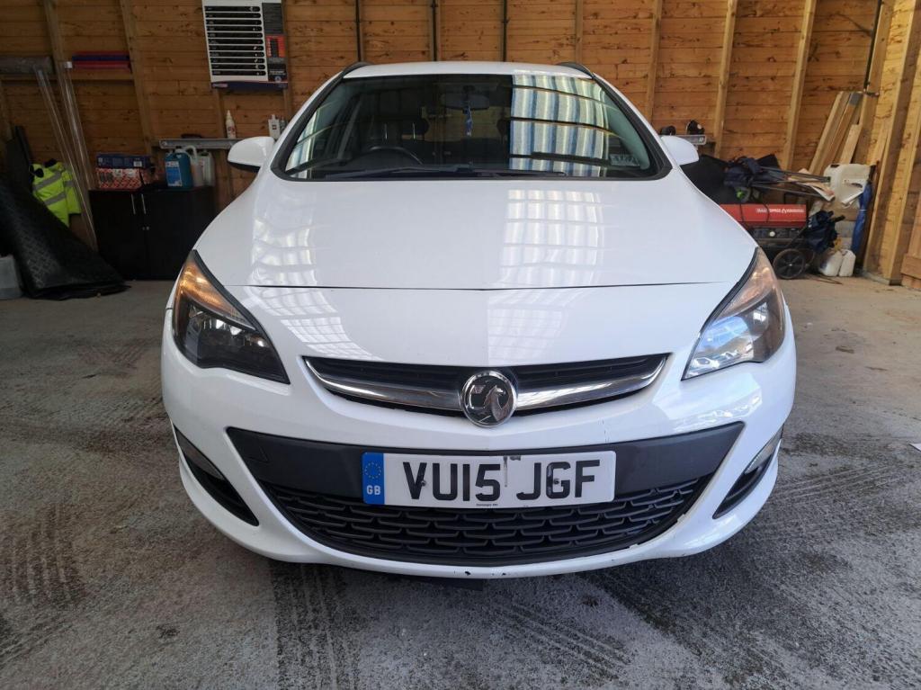 VAUXHALL ASTRA