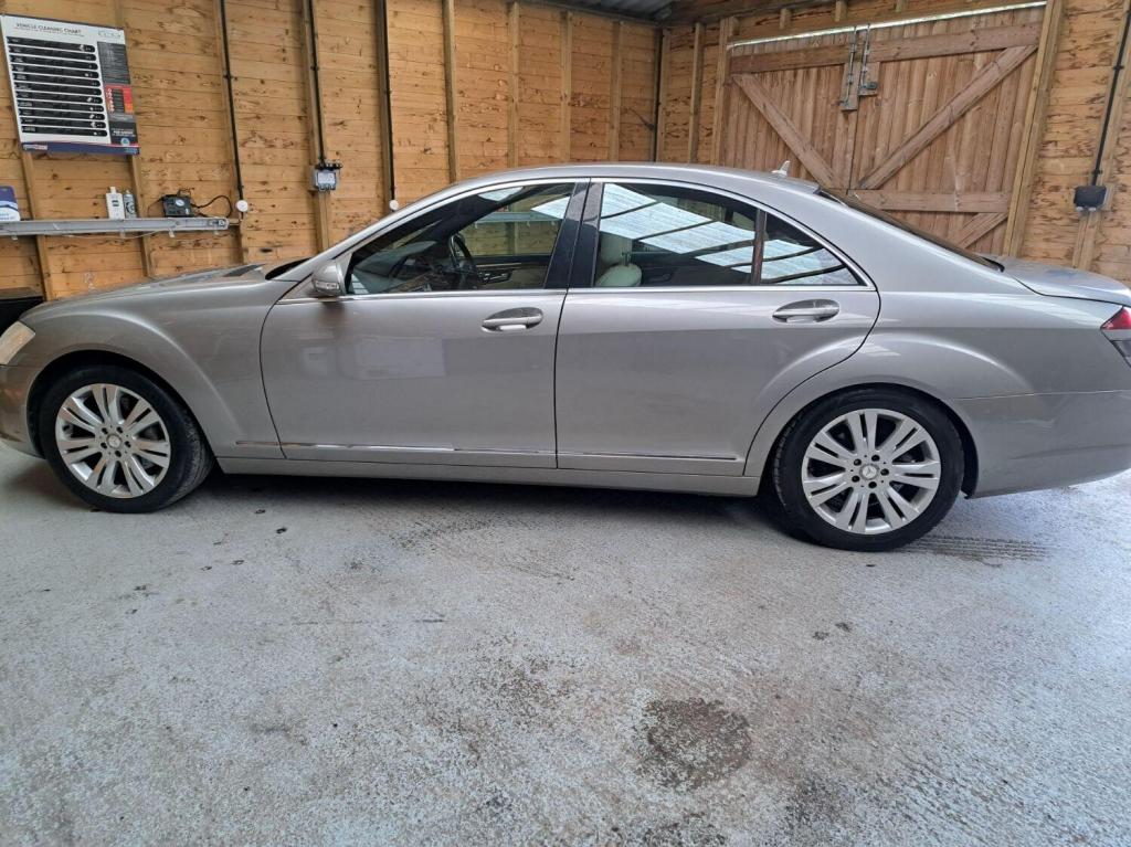 MERCEDES-BENZ S CLASS