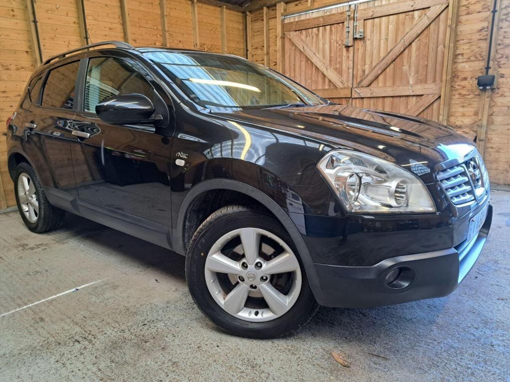 View NISSAN QASHQAI 2.0 dCi n-tec