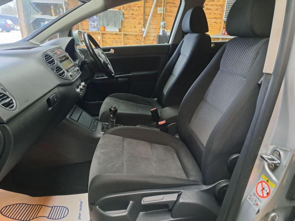 VOLKSWAGEN GOLF PLUS