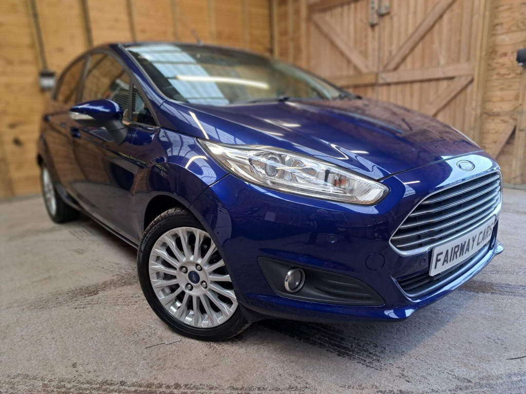 View FORD FIESTA 1.0 T EcoBoost Titanium