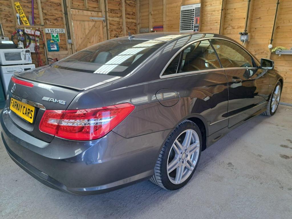 MERCEDES-BENZ E CLASS