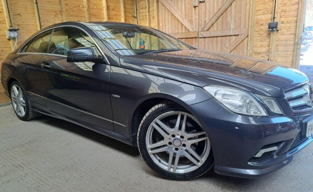 MERCEDES-BENZ E CLASS