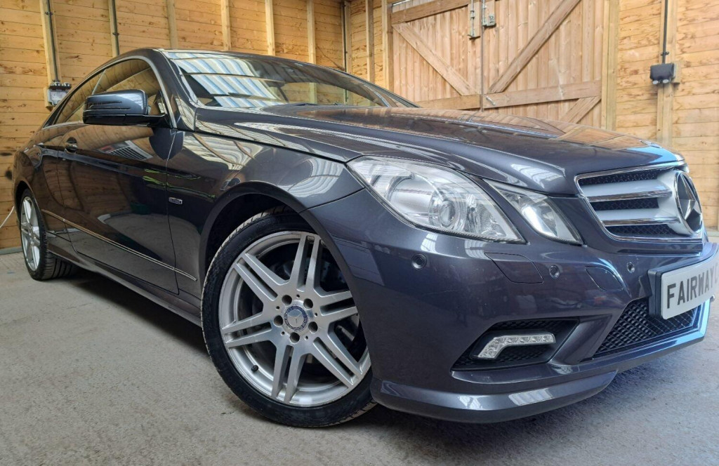 View MERCEDES-BENZ E CLASS 2.1 E250 CDI BlueEfficiency Sport