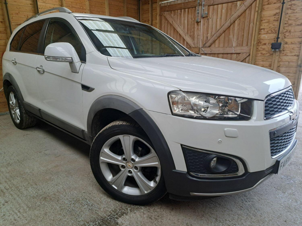 View CHEVROLET CAPTIVA 2.2 VCDi LTZ